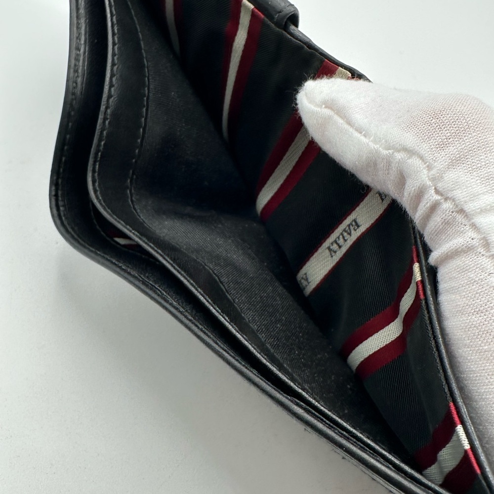 Bally bi fold Leather Wallet - Picture 7 of 12